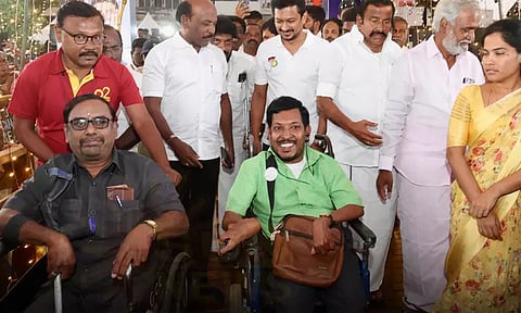 சென்னை: பெசன்ட் நகர் கடற்கரையில் மாற்றுத்திறனாளிகளுக்கான சிறப்பு பாதை திறப்பு