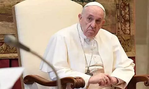 போப் பிரான்சிஸ் மருத்துவமனையில் அனுமதி