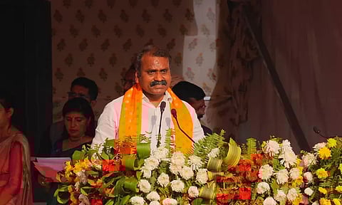 பிரதமர் மோடி உலகெங்கும் திருக்குறளை பரப்பி வருகிறார் - மத்திய மந்திரி எல்.முருகன்