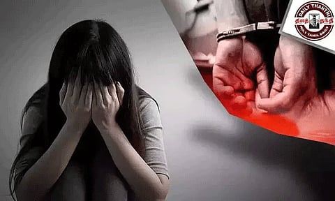 அரசு பள்ளியில் மாணவிகளுக்கு பாலியல் தொல்லை: ஆசிரியர் கைது