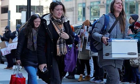 1,600 அரசு ஊழியர்கள் பணிநீக்கம் - டிரம்ப் உத்தரவு