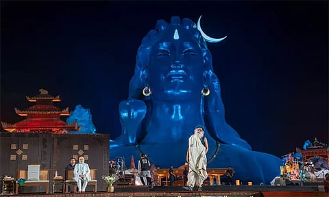 களைகட்டும் மகா சிவராத்திரி: சிவாலயங்களில் குவிந்த பக்தர்கள் - ஈஷா யோகா மையத்தில் பிரபலங்கள் பங்கேற்பு