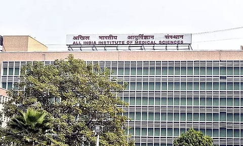 இணைய போதைக்கு சிகிச்சை; டெல்லி எய்ம்ஸ் ஆஸ்பத்திரியில் சிறப்பு பிரிவு