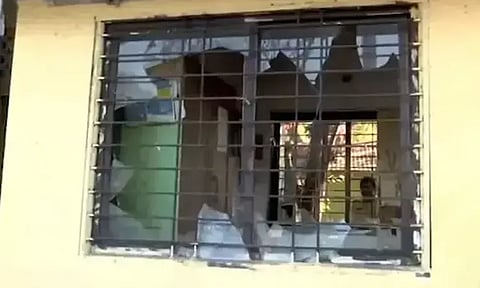 பஸ் நிலையத்தில் நடந்த கொடூரம்; அரசு சொகுசு பஸ்சுக்குள் இளம்பெண் பலாத்காரம்