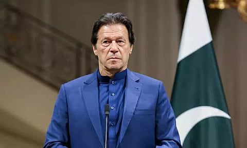 தனிமைச்சிறையில் அடைக்கப்பட்டுள்ள இம்ரான்கான்