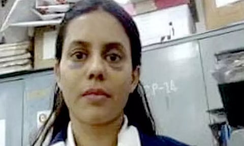 தங்ககடத்தல் வழக்கில் கைது: ஜெயிலுக்குள் தூக்கமின்றி தவிக்கும் நடிகை ரன்யாராவ்