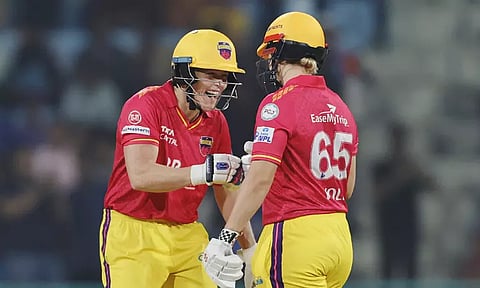 மகளிர் பிரீமியர் லீக்: உ.பி.வாரியர்ஸ் அணி 225 ரன்கள் குவிப்பு