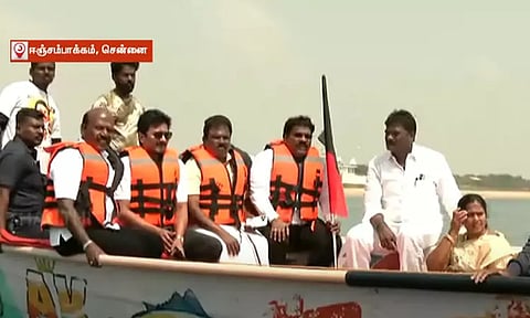 தி.மு.க. சார்பில் மாபெரும் படகுப்போட்டி - துணை முதல்-அமைச்சர் உதயநிதி ஸ்டாலின் தொடங்கி வைத்தார்