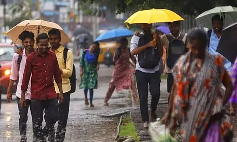 13 மாவட்டங்களில் காலை 10 மணி வரை மழைக்கு வாய்ப்பு