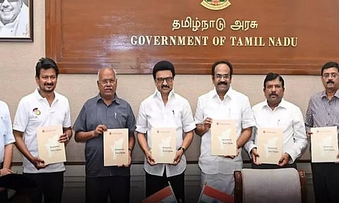 'தமிழ்நாடு பொருளாதார ஆய்வறிக்கை 2024-25' - மு.க.ஸ்டாலின் வெளியிட்டார்