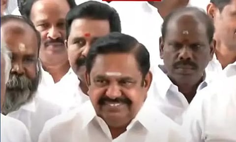 அதிமுக எம்.எல்.ஏக்கள் வெளிநடப்பு