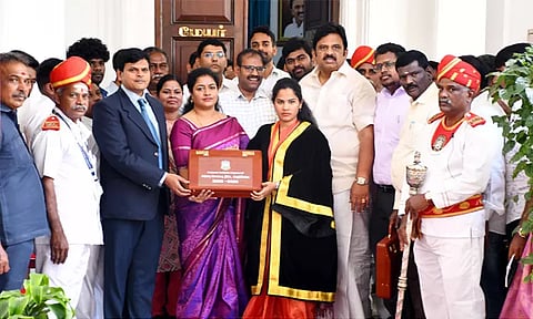 ரூ.5,145 கோடியில் சென்னை மாநகராட்சி பட்ஜெட்: மேயர் பிரியா தாக்கல் செய்தார்