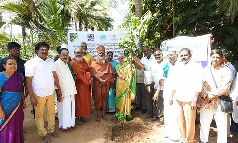 பேரூர் ஆதீனத்தில் துவங்கிய "ஒரு கிராமம் ஒரு அரச மரம்" திட்டம்