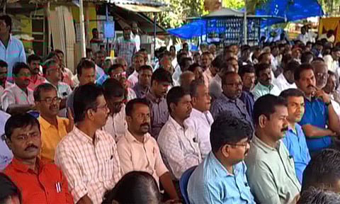 தமிழகம் முழுவதும் ஜாக்டோ ஜியோ அமைப்பினர் உண்ணாவிரத போராட்டம்