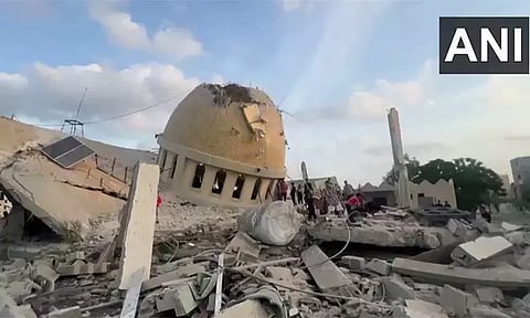 காசாவில் உள்ள மிகப்பெரிய மருத்துவமனையில் இஸ்ரேல் ராணுவம் தாக்குதல்