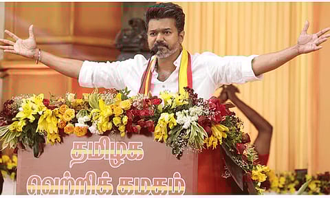 மாவட்டவாரியாக மக்கள் பிரச்சினைகள்: விவரங்களை சமர்ப்பிக்குமாறு விஜய் அறிவுறுத்தல்