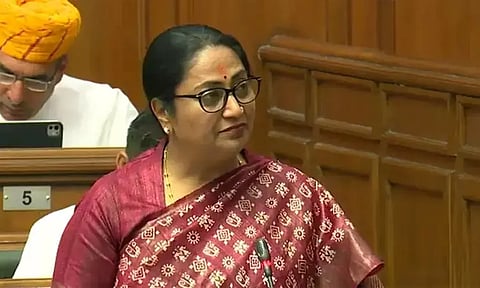 ரூ.1 லட்சம் கோடியில் டெல்லி பட்ஜெட்: முதல் மந்திரி ரேகா குப்தா தாக்கல் செய்தார்