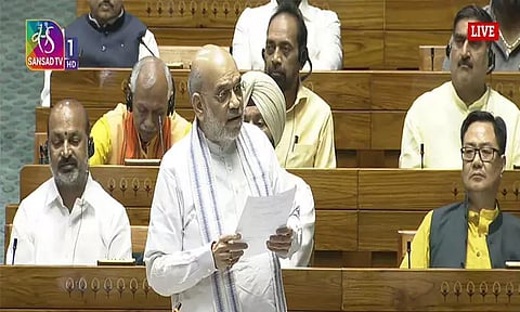 இந்தியா ஒன்றும் ஓய்வு இல்லம் இல்லை; மக்களவையில் அமித்ஷா பரபரப்பு பேச்சு