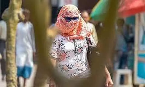 10 இடங்களில் வெயில் சதம்: அதிகபட்சமாக மதுரையில் 104 டிகிரி பதிவு