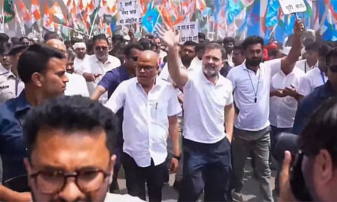 பீகார் பேரணியில் ராகுல் காந்தி பங்கேற்பு