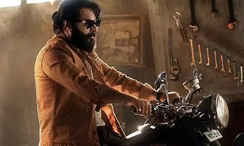 நாளை வெளியாகும் 'பசூக்கா' படத்தின் பிரீ ரிலீஸ் டிரெய்லர்