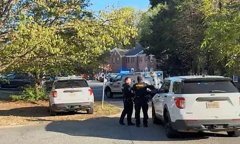 அமெரிக்காவில் மர்ம நபர்கள் துப்பாக்கி சூடு; 3 பேர் பலி