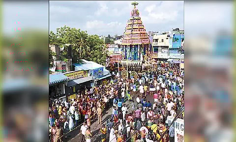 சென்னை திருவான்மியூர் மருந்தீஸ்வரர் கோவில் தேரோட்டம்