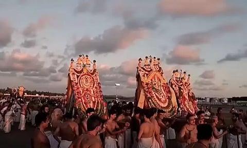 கேரளா: கோவில் ஊர்வலத்திற்காக திருவனந்தபுரம் விமான நிலையம் மூடல்