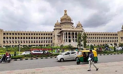 கர்நாடகாவில் இன்று சிறப்பு அமைச்சரவை கூட்டம்