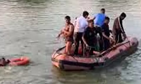 காங்கோவில் படகு விபத்து: 50 பேர் பலியான சோகம்
