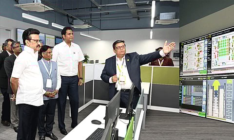 ரூ.1,882 கோடி முதலீடு.. 1,000 பேருக்கு வேலைவாய்ப்பு: சிறுசேரியில் தரவு மையத்தை திறந்துவைத்தார் மு.க.ஸ்டாலின்