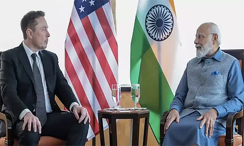 பிரதமர் மோடியுடன் உலகப்பெரும் பணக்காரர் எலான் மஸ்க் பேச்சு