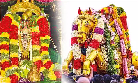 மதுரை சித்திரை திருவிழா.. ஆண்டாள் மாலையை ஏற்கும் அழகர்