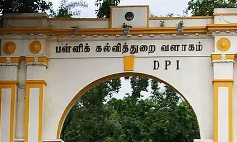 அரசு பள்ளிகளில் 2,381 அங்கன்வாடி மையங்கள் செயல்பட அனுமதி: பள்ளிக்கல்வித்துறை தகவல்