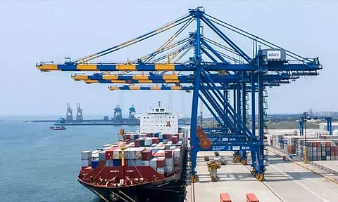 எண்ணூர் காமராஜர் துறைமுகத்தில் கூடுதலாக இரண்டு நிலக்கரி இறக்கும் இயந்திரங்கள்