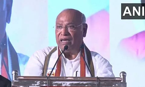 பஹல்காம் சம்பவம் தொடர்பாக நாடாளுமன்ற சிறப்புக் கூட்டம் நடத்த வேண்டும் - மல்லிகார்ஜுன கார்கே