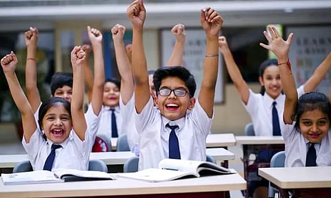 சிபிஎஸ்இ பள்ளிகளில் 3, 5, 8ம் வகுப்புகளில் குறைந்த மதிப்பெண் எடுத்தால் 'பெயில்'