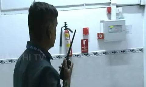 சென்னை தலைமை செயலகத்தில் பயர் அலாரம் திடீரென ஒலி எழுப்பியதால் பரபரப்பு