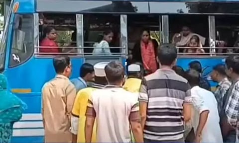 சிறுமியை காப்பாற்ற பேருந்தை மருத்துவமனைக்கு திருப்பிய டிரைவர்