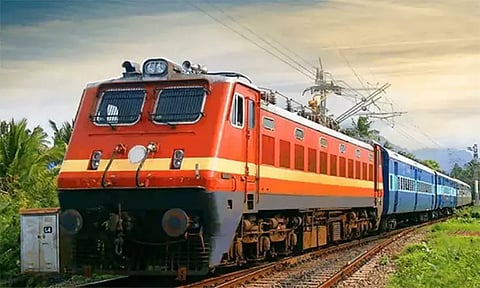 சித்ரா பவுர்ணமி: விழுப்புரம்- திருவண்ணாமலை இடையே சிறப்பு ரெயில்கள் இயக்கம்