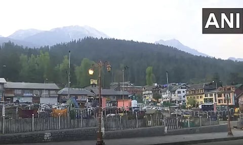 'ஆபரேஷன் சிந்தூர்' எதிரொலி: காஷ்மீரில் பள்ளி, கல்லூரிகள் மூடல்