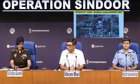 ஆபரேஷன் சிந்தூர்: துல்லிய தாக்குதல் நடத்தியது எப்படி? பரபரப்பு வீடியோவை வெளியிட்ட ராணுவம்