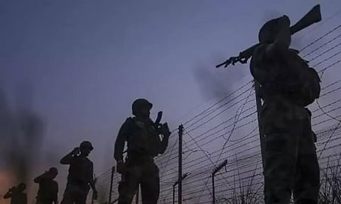 அதிகரிக்கும் பதற்றம்.. எல்லையை கடக்க முயன்ற பாகிஸ்தானியர் சுட்டுக்கொலை