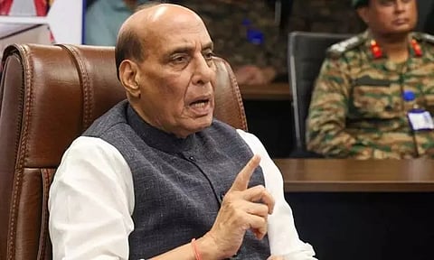 முப்படை தளபதிகளுடன் ராஜ்நாத் சிங் இன்று ஆலோசனை