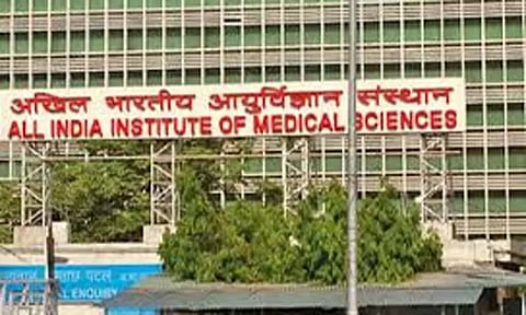 போர் பதற்றம்: டெல்லி எய்ம்ஸ் மருத்துவமனையில் விடுமுறைகள் ரத்து