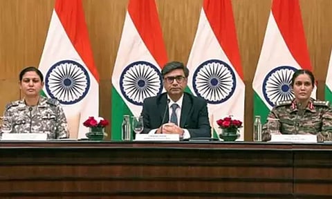 எல்லையில் பதற்றம்: இன்று காலை வெளியுறவுத்துறை அமைச்சகம் சார்பில் செய்தியாளர் சந்திப்பு