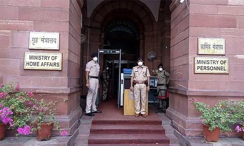 நிகழ்ச்சிகளில் சைரன் ஒலியை பயன்படுத்துவதில் ஊடகங்களுக்கு மத்திய அரசு அறிவுறுத்தல்