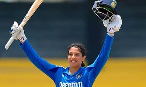 இலங்கை அணிக்கு எதிராக சதம்: ஸ்மிரிதி மந்தனா சாதனை