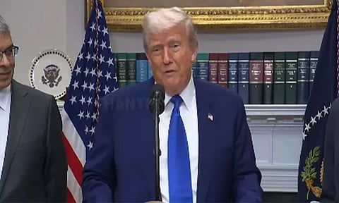 'இந்தியா-பாகிஸ்தான் இடையிலான அணு ஆயுத போரை நிறுத்திவிட்டேன்' - டொனால்டு டிரம்ப்