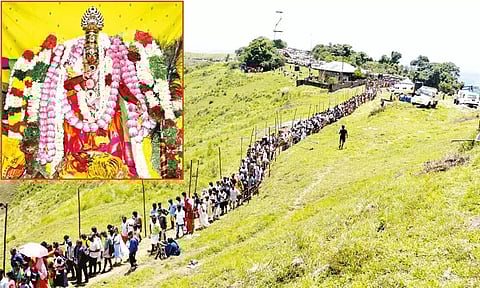 கண்ணகி கோவிலில் கோலாகலமாக நடைபெற்ற சித்ரா பௌர்ணமி திருவிழா